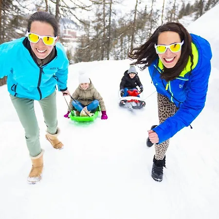 Club Mmv Plagne 2000 Hotell