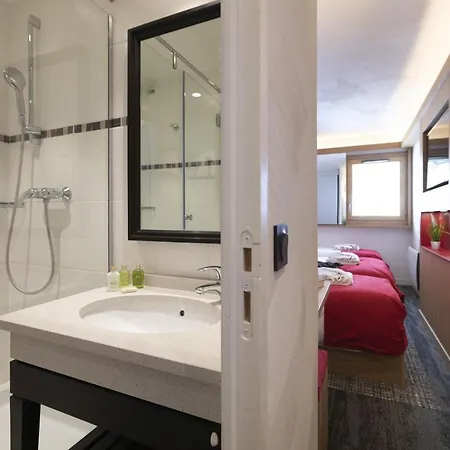 Club Mmv Plagne 2000 La Plagne