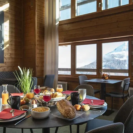Club Mmv Plagne 2000 Semesterpark 4*