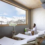 Отель Club Mmv Plagne 2000 Ла-Плань